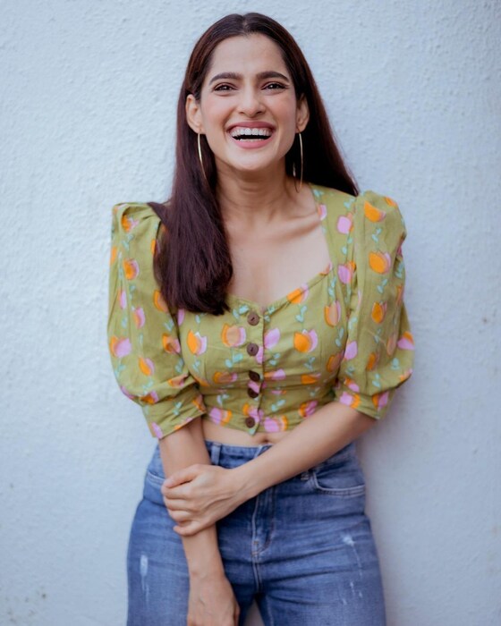 प्रियाचे लेटेस्ट फोटो साऱ्यांचच लक्ष वेधून घेत आहेत.