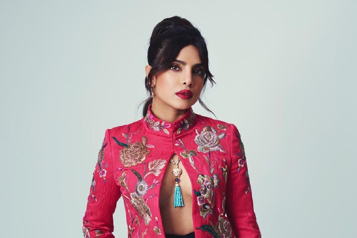 तरुणी पडली होती प्रियांकाच्या प्रेमात; देसी गर्लनं सांगितला 'lesbian encounter' चा किस्सा