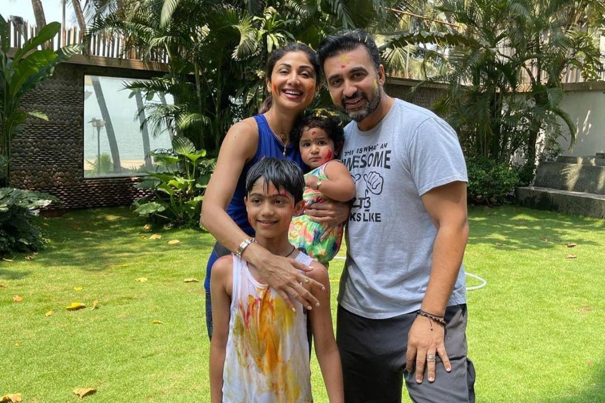 चांगला समाज घडवण्यात मुलांचं संगोपन हे सर्वात मोठे योगदान आहे.
लहानपणीचा अनुभव एखाद्या व्यक्तीच्या आत्मविश्वासावर (Confidence) परिणाम करतो. त्यामुळे आत्मविश्वास आणि आत्मनिर्भरता (Independence) वाढते किंवा कमी होते,ज्याला स्वतः पालकही जबाबदार असू शकतात.