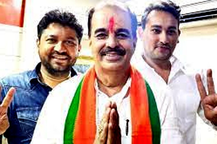 Ulhasnagar : सलग तीन वर्षे आमदारांना मारणार चप्पल, माजी भाजप प्रवक्त्यांचा इशारा