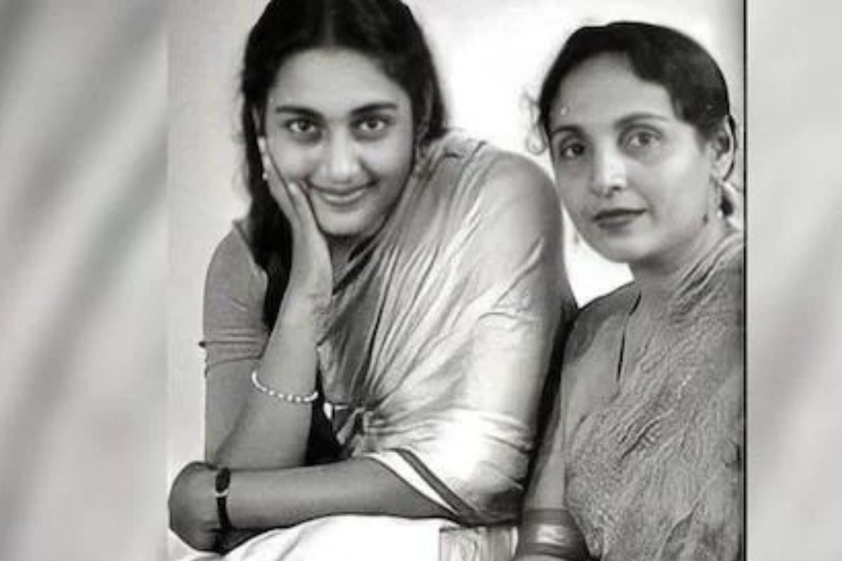 अभिनेत्री नूतनचं आईशी होता 20 वर्षं अबोला, बोल्ड मराठी सिनेतारका असलेल्या आईशी कशावरून झालं होतं भांडण?