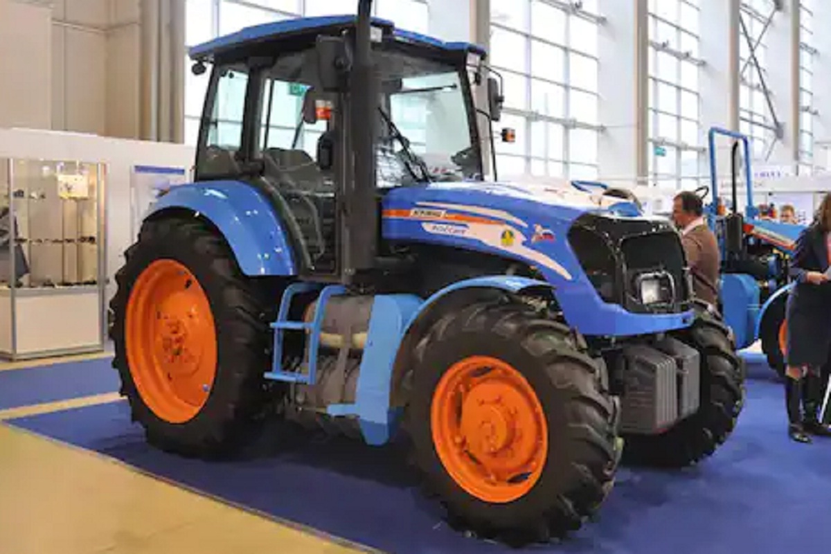 केंद्रीय मोटर वाहन नियमांमध्ये बदल, आता CNG वर चालणार ट्रॅक्टर