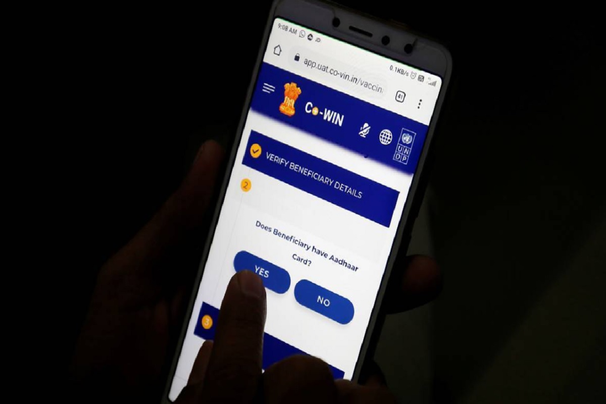 सावधान! Corona Vaccine घेतल्यानंतर तुम्ही अशी चूक करू नका; मोदी सरकारकडून इशारा