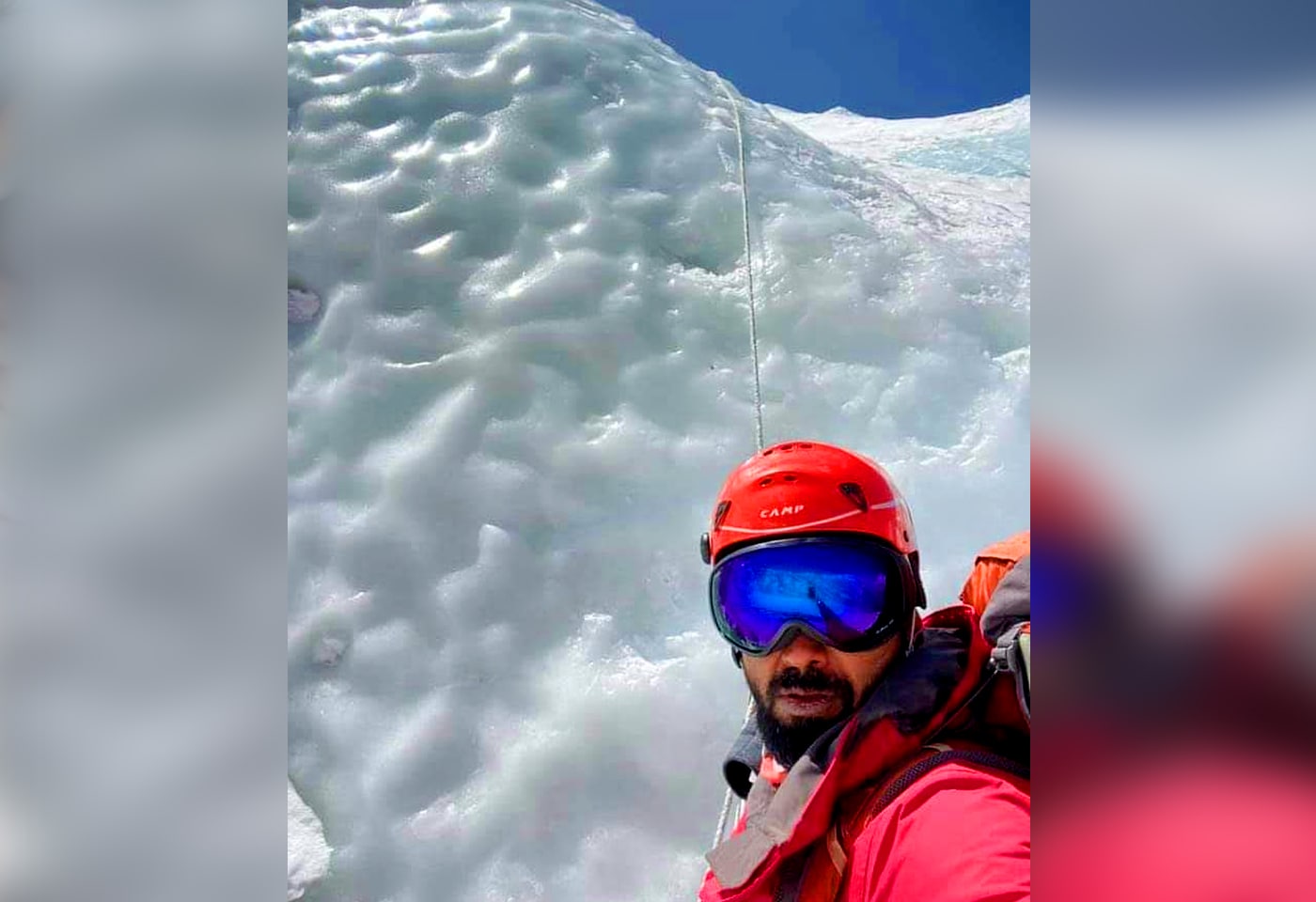 जितेंद्रने यापूर्वी 2019 मध्ये जगातील तिसरे उंच शिखर असलेल्या माऊंट कांचनजुंगा वर तिरंगा फडकविला होता. जितेंद्रने यापूर्वी 2019 मध्ये जगातील तिसरे उंच शिखर असलेल्या माऊंट कांचनजुंगा वर तिरंगा फडकविला होता.