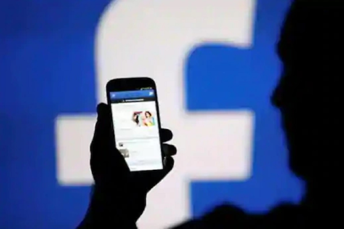 Have I Been Pwned? या वेबसाईटवर एक बॉक्स दिसेल, इथे तुमचा फोन नंबर इंटरनॅशनल फॉर्मेटमध्ये टाकावा लागेल. जर तुमचा नंबर 1234567890 आहे, तर तो +911234567890 असा टाकावा लागेल.