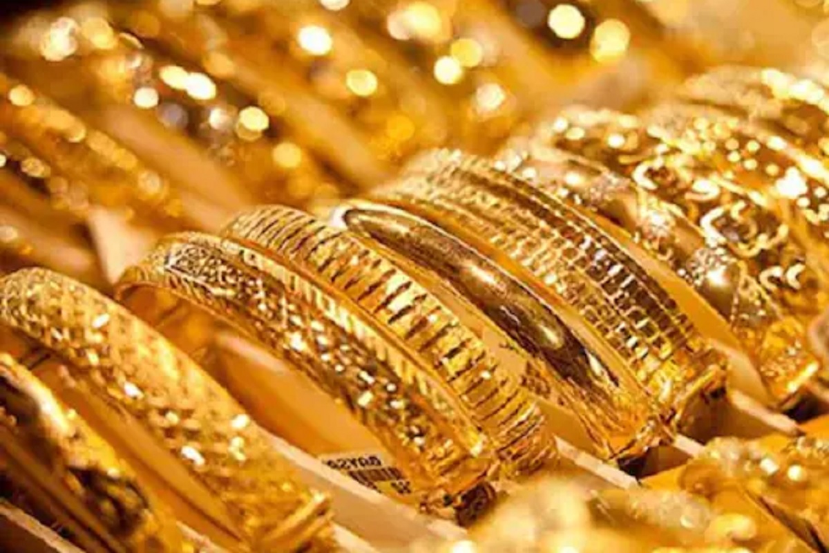 Gold Price Today: आज सलग सहाव्या दिवशी सोने दरात घसरण, जाणून घ्या काय आहे गोल्ड रेट