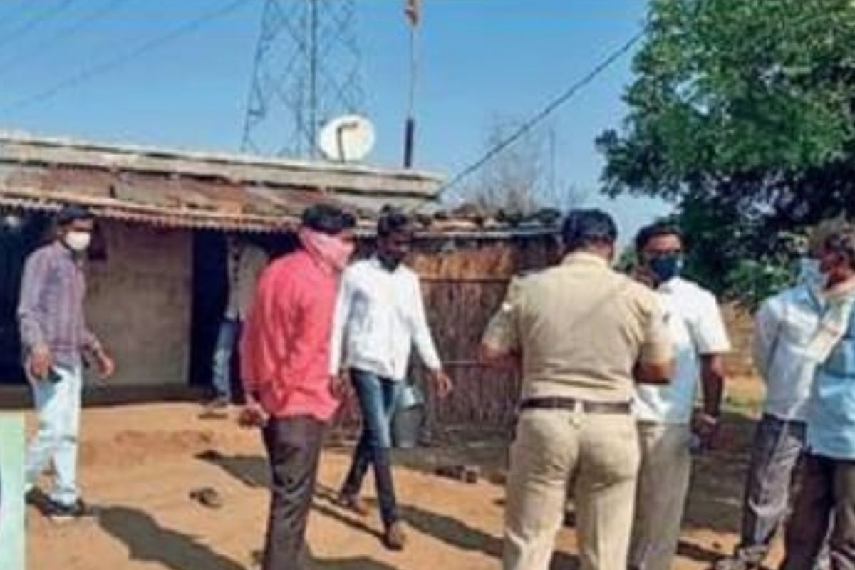 धक्कादायक! भलत्याच कारणामुळे पत्नीची गळा आवळून केली हत्या, स्वतःही दिला जीव