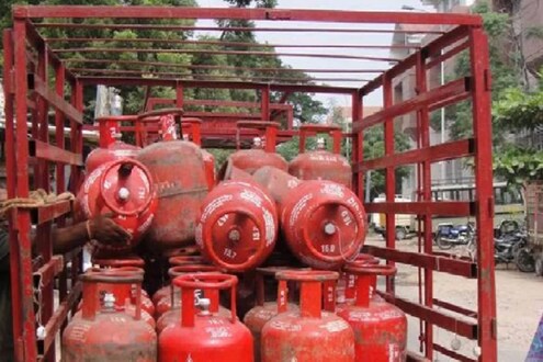कोरोनाच्या संकटात GOOD NEWS; केवळ 9 रुपयांत बुक करा LPG Gas cylinder; असं करा पेमेंट