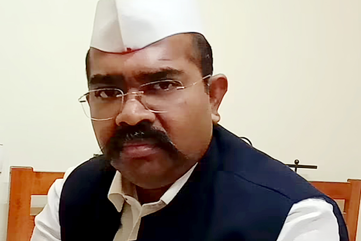 बाळ रडेपर्यंत आईही दूध पाजत नाही, त्यामुळं आरक्षणासाठी लढावंच लागेल, नरेंद्र पाटलांचा इशारा