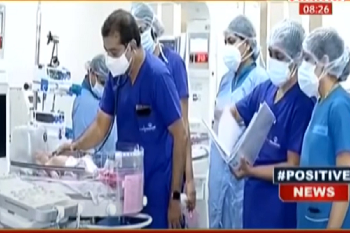 VIDEO : अवघ्या एक दिवसाच्या बाळाने केली Corona वर मात; नाशिकच्या डॉक्टरांची शर्थ