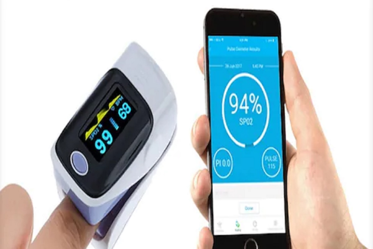 Oxygen Level तपासण्यासाठी स्मार्टफोनमध्ये Oximeter App चा वापर धोकादायक; पोलिसांकडून Alert जारी