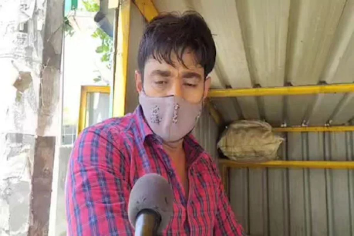 कोरोनामध्ये माणुसकीचं दर्शन घडवतोय हा तरुण; दररोज 100 हून अधिक कोरोनाग्रस्तांना मोफत जेवण