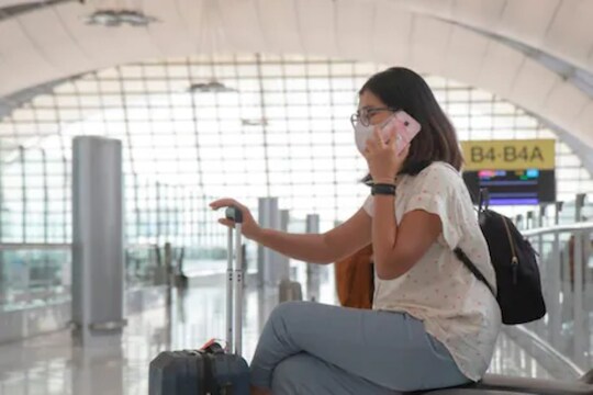 Covaxin घेणाऱ्यांना परदेशात नाही मिळणार प्रवेश? WHO च्या यादीत समावेश नसल्यानं अडचणी