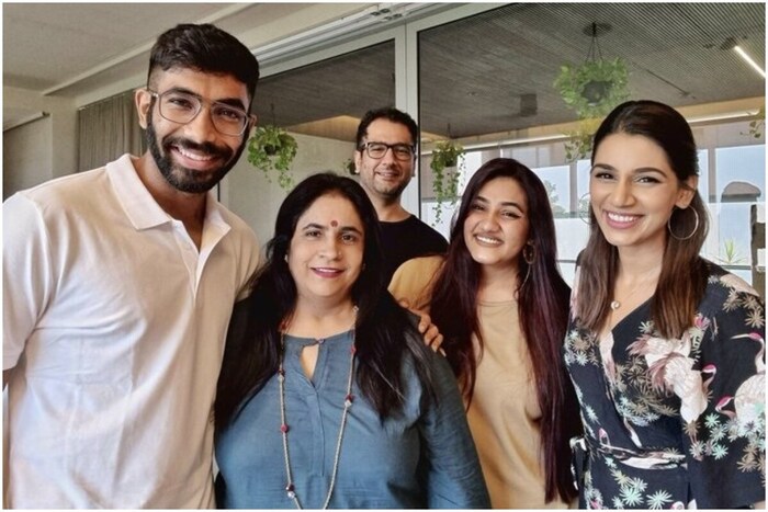 भारतीय क्रिकेट संघाचा स्टार वेगवान गोलंदाज जसप्रीत बुमराह इंग्लंडच्या दौर्‍यासाठी सज्ज झाला आहे