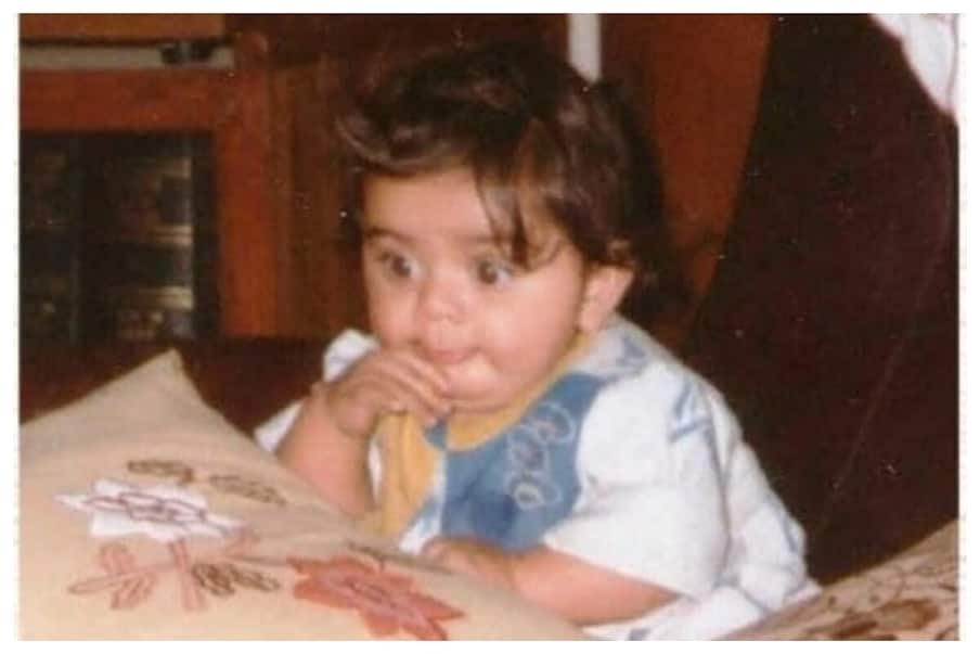 विराट कोहलीचा हा बालपणीचा फोटो सोशल मीडियावर व्हायरल होत आहे