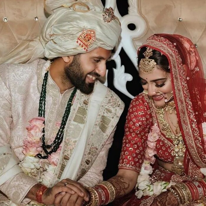 निखिल जैनने पुढे सांगितलं की, 'मी तिला हे पैसे ती कधीना कधी परत करेन याचं उद्देशाने दिले होते. तिने लावलेले सगळे आरेप निर्थक आहेत तसेच अपमानजनकही आहेत.'
