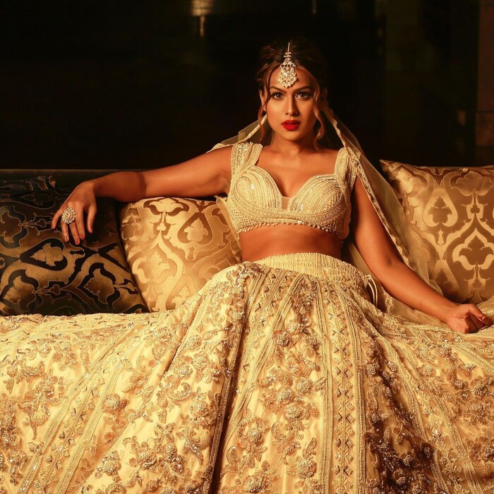 टीव्हीची बोल्ड क्वीन निया शर्मा (Nia Sharma) या लिस्टमध्ये दुसऱ्या क्रमांकावर आहे.