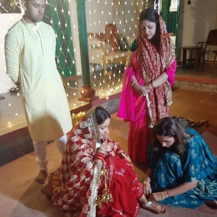 हिमाचल प्रदेशच्या बिलासपूर येथे यामीने अलिशान घर खरेदी केलं आहे. याच ठिकाणी दोघांचा विवाहसोहळ संपन्न झाला.