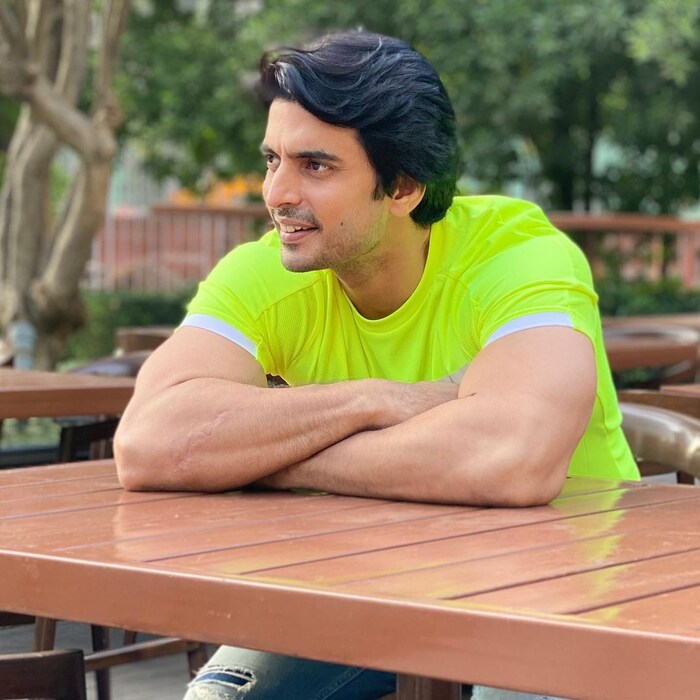 गश्मीर ज्या हॉटेलमध्ये थांबला होता. त्या रूममध्ये त्याला एक कॉल आलला होता. 