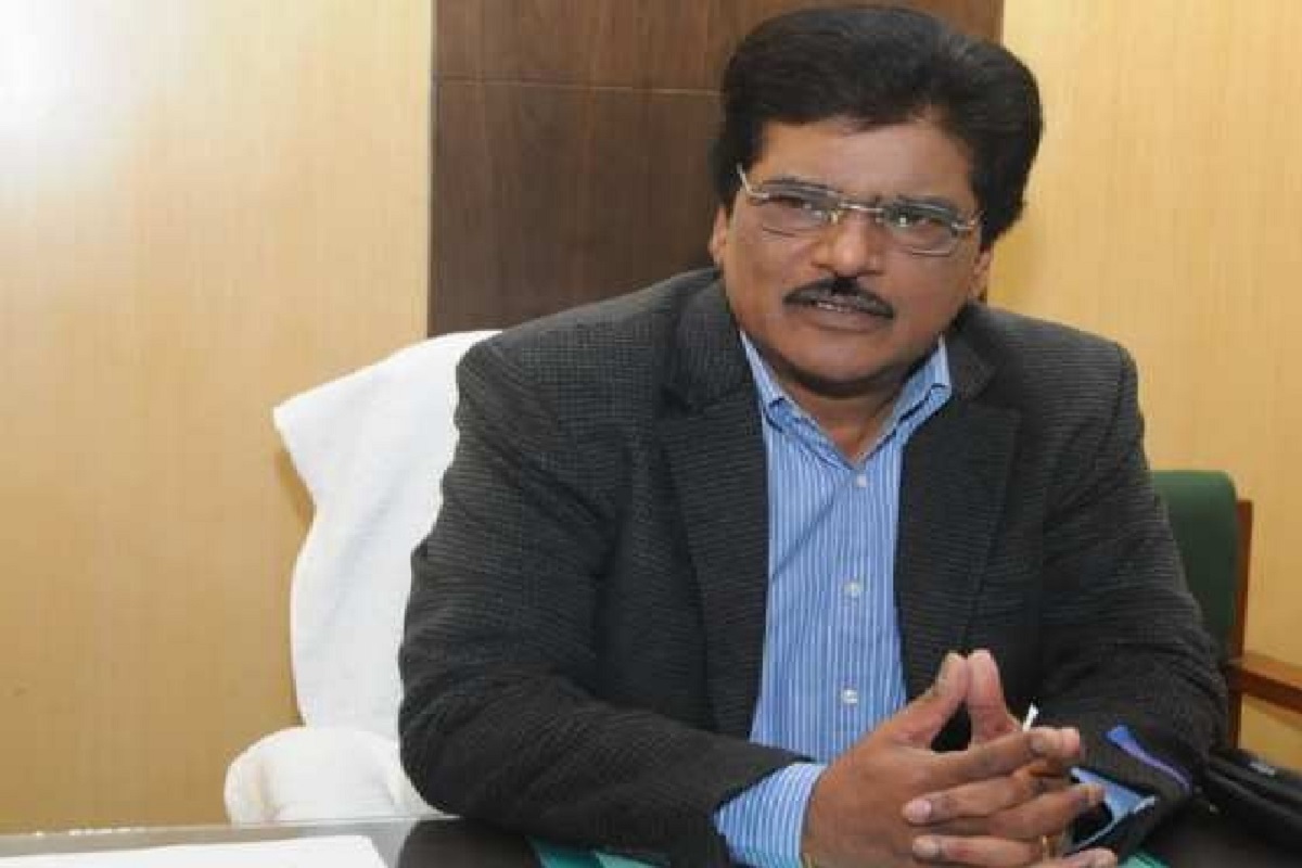 लसीचे दोन्ही डोस घेतले, राज्याच्या माजी आरोग्यमंत्र्यांचा कोरोना रिपोर्ट आला