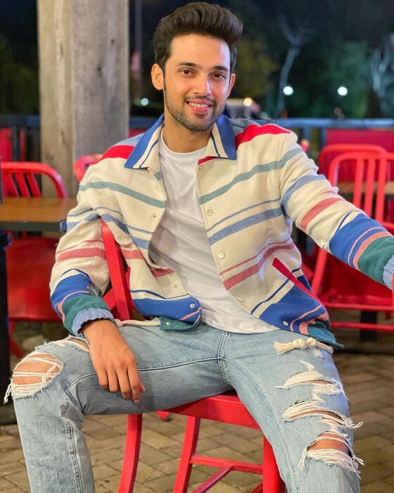 पार्थ ‘बिग बॉस’ फेम विकास गुप्तासोबत रिलेशनशिपमध्ये होता असं म्हटलं जातं. ही गोष्ट जेव्हा दिशाला समजली तेव्हा त्यांचं ब्रेकअप झालं.