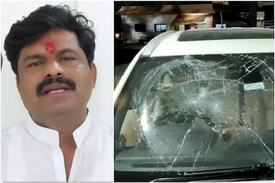 BREAKING: सोलापुरात गोपीचंद पडळकरांच्या गाडीवर दगडफेक