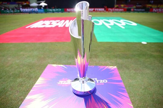 15 ओव्हरमध्ये 15 सिक्स, T20 वर्ल्ड कपमध्ये बॉलर्सची पिसं काढायला ही टीम तयार