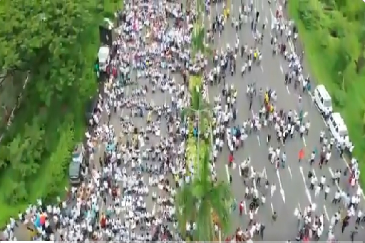 कुठं गेला कोरोना? नवी मुंबई विमानतळ नामांतर आंदोलनाचे धक्कादायक ड्रोन शॉट्स, पाहा VIDEO