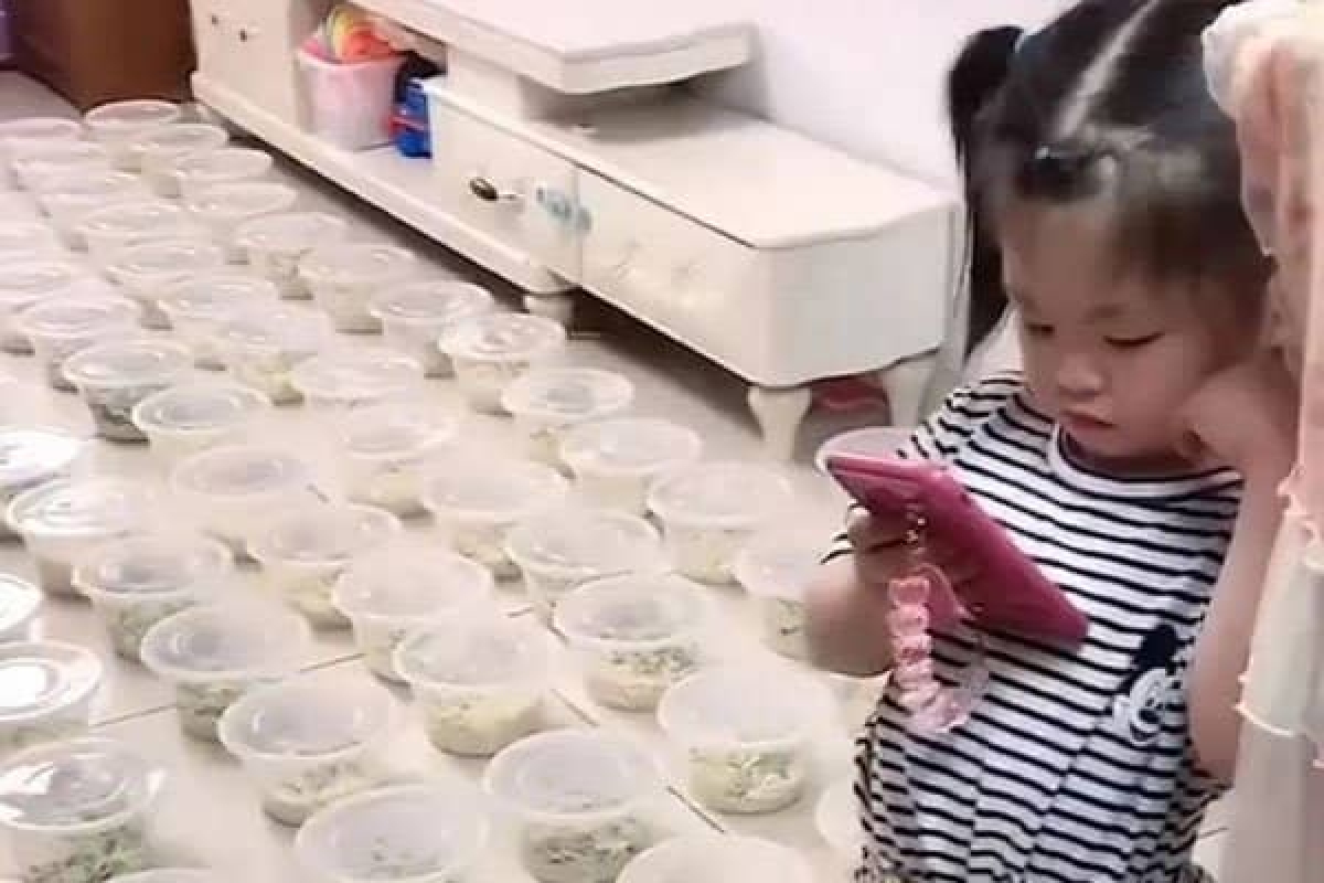 4 वर्षांच्या मुलीनं मागवलं ऑनलाईन फूड; बिल बघून पालकांना बसला शॉक