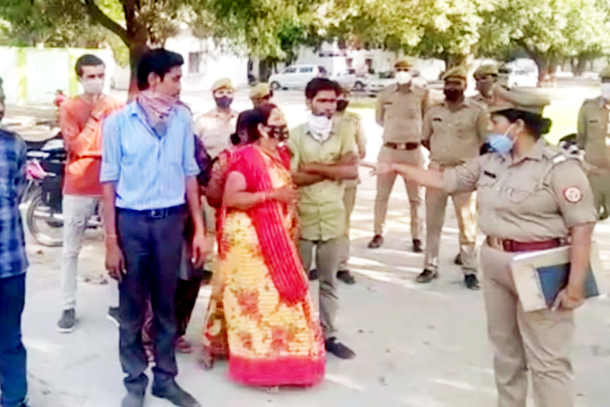 Shocking : लालची सासऱ्यानं सुनेला 80 हजारांमध्ये विकले, पण यामुळं फसला प्रयत्न