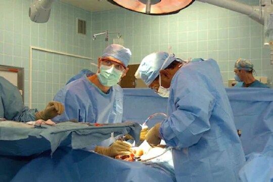 आयुष्याची लॉटरी! लकी ड्रॉमुळे वाचला एक वर्षाच्या चिमुकलीचा जीव