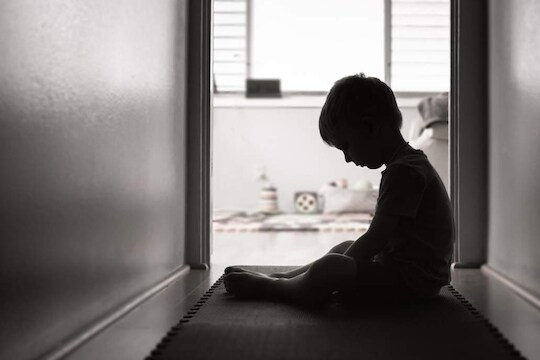 कोरोनानंतरच भयावह दृश्य, बुलडाण्यात आई-वडिलांचा मृत्यूमुळे 34 मुले झाली पोरकी