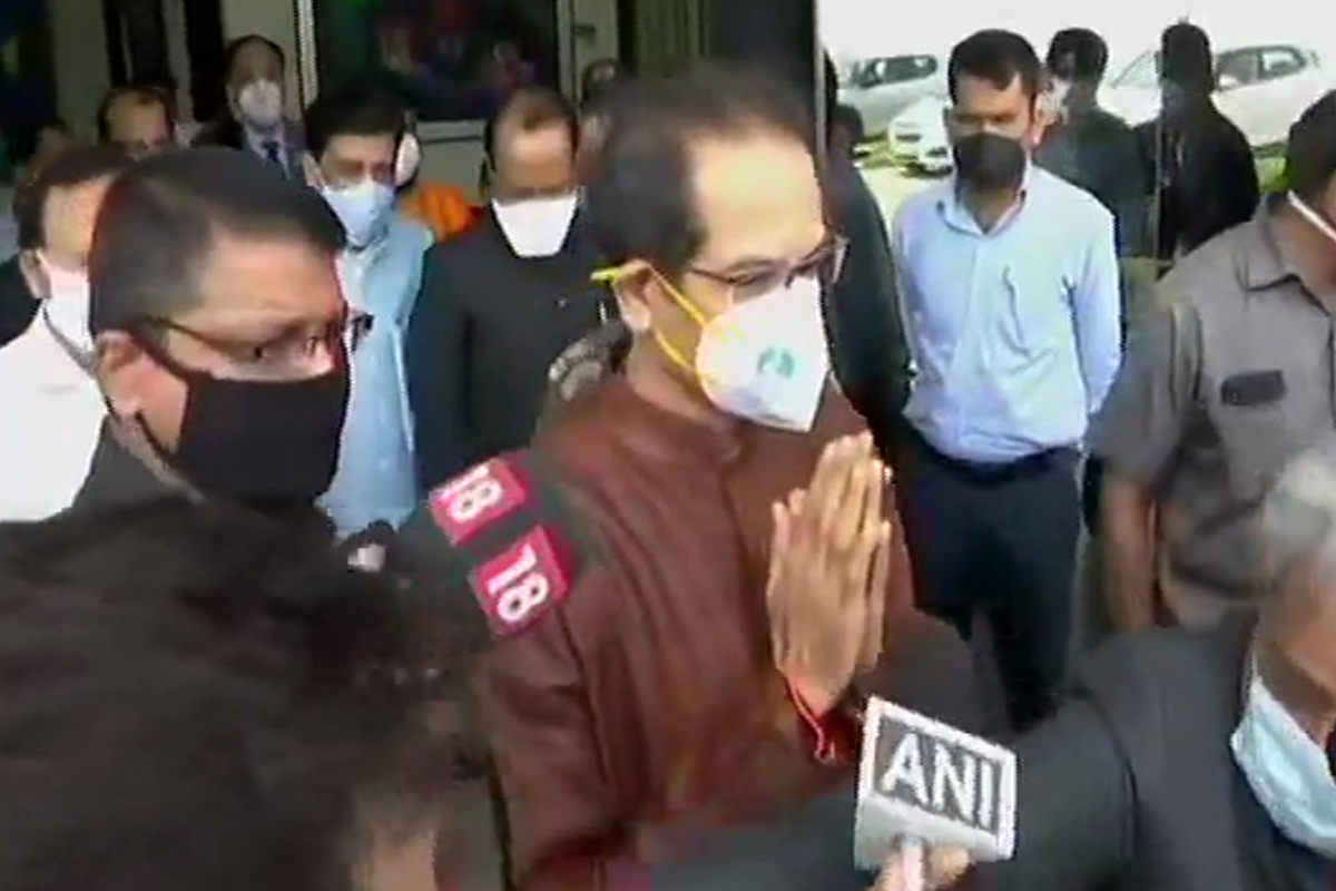 BREAKING NEWS: मुख्यमंत्री उद्धव ठाकरे दिल्लीत पोहोचले, थोड्याच वेळात मोदींची घेणार भेट