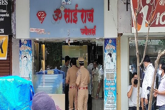 दहिसरमध्ये भरदिवसा ज्वेलर्सच्या दुकानावर गोळीबार, गोळ्या घालून मालकाची हत्या