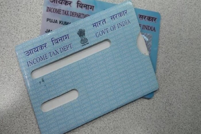 जर तुमचं पॅन कार्ड हरवलं असेल, तर तुम्हाला चिंता करण्याची गरज नाही. नव्या लाँच Income Tax वेबसाइटवरुन तुम्ही e-PAN काही मिनिटांत डाउनलोड करू शकता. 