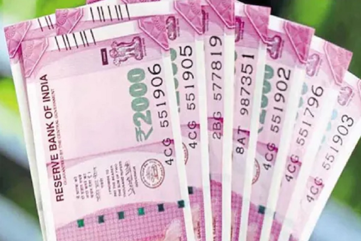 एका वर्षात गुंतवणुकदारांना केलं लखपती; या शेअरद्वारे चांगल्या कमाईची संधी