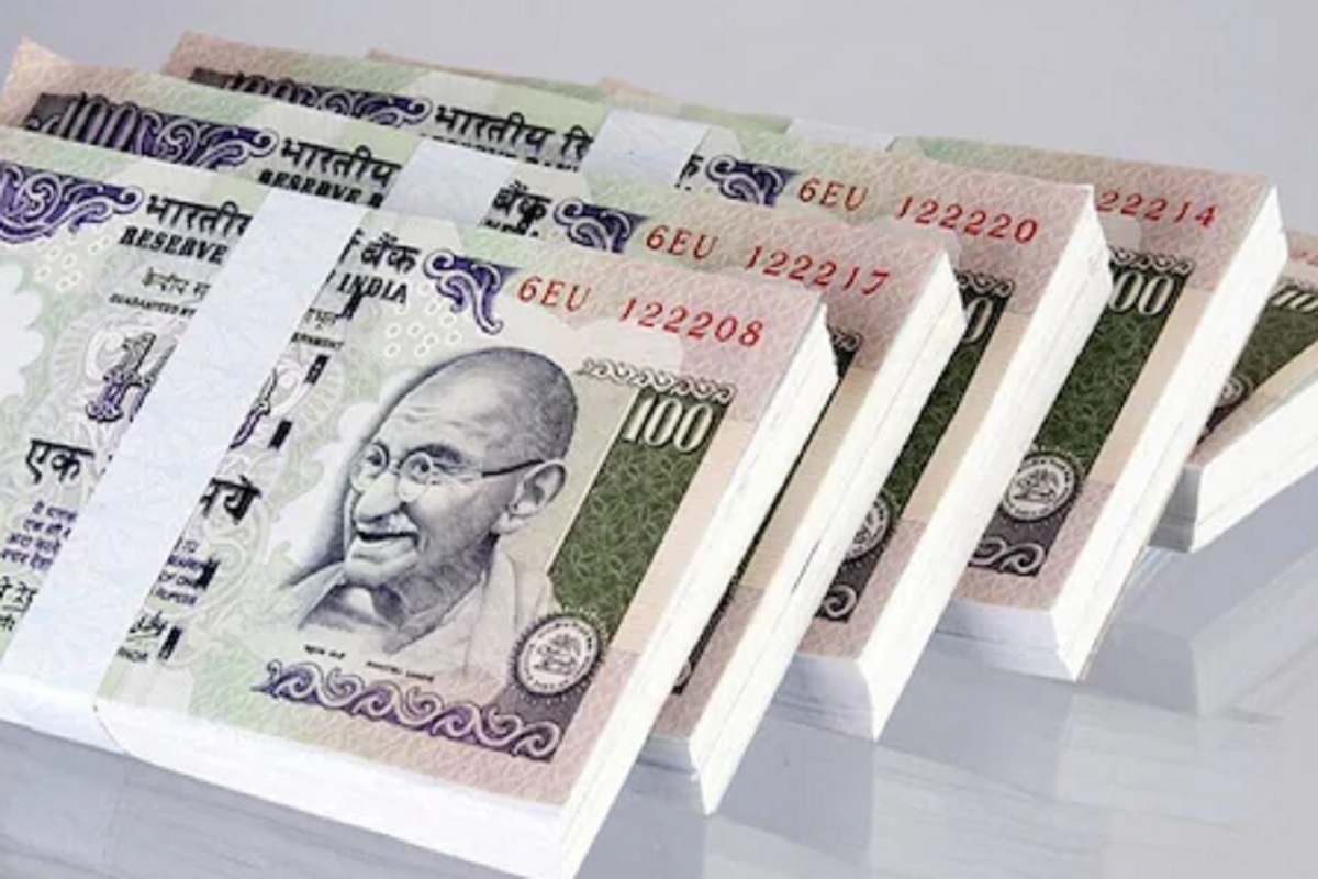 तुम्हीही बँकेत FD केली असेल तर जाणून घ्या या महत्त्वाच्या गोष्टी, अन्यथा होऊ शकतं नुकसान