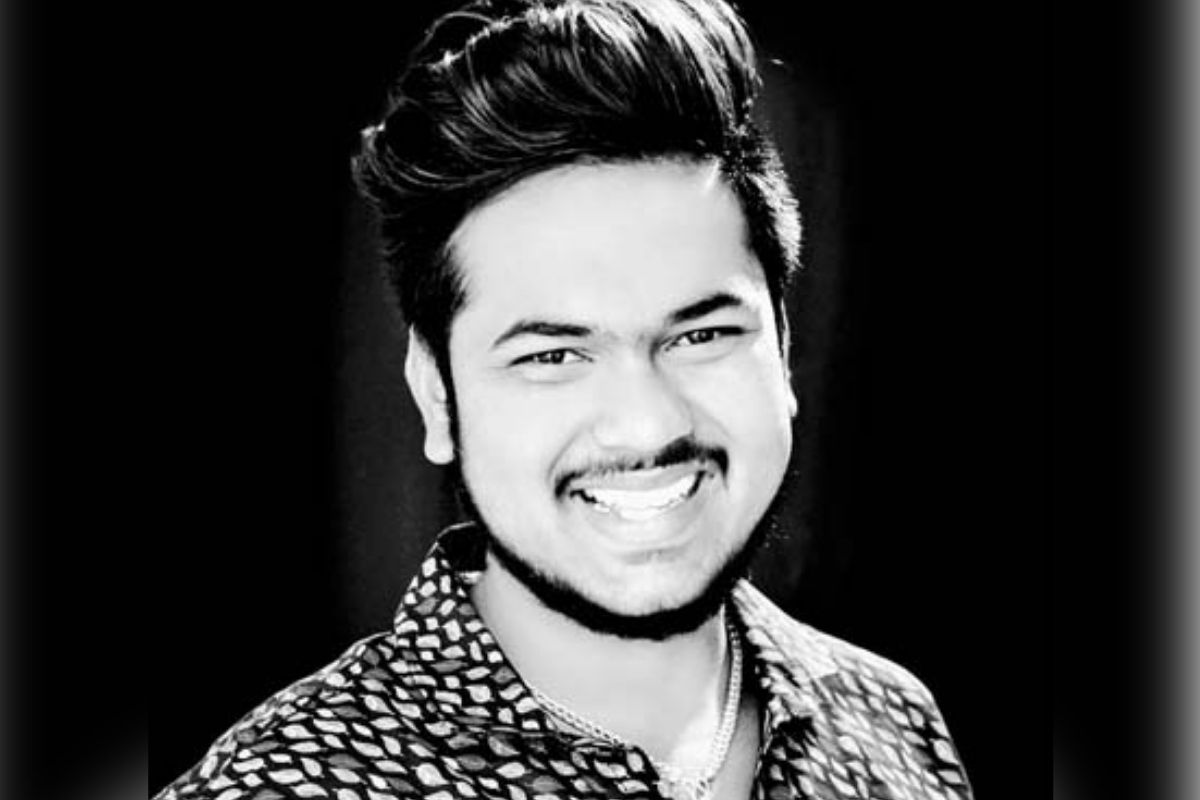 मित्रांसोबत बहिणीकडं गेला अन्...; पिंपरीत भरदिवसा सराईतावर कोयत्यानं सपासप वार