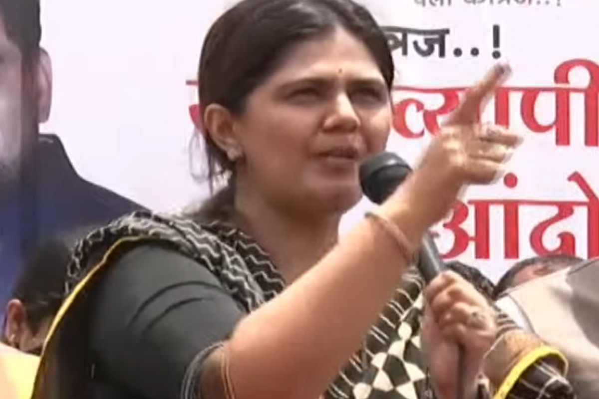 मी आणि प्रीतम मुंडे नाराज नाही, मंत्रिमंडळात संधी न मिळण्यानंतर पंकजा मुंडे यांची पहिली प्रतिक्रिया