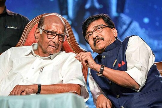 शिरुरमध्ये संजय राऊत यांनी राष्ट्रवादीचे नेते आणि गृहमंत्री दिलीप वळसे पाटील यांच्या मतदारसंघात होत असलेल्या घडामोडींवर भाष्य केलं. 