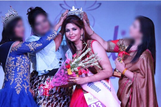 ब्युटी क्वीनचा डर्टी पिक्चर, बिजनेसमॅनकडून दीड कोटींची वसुली; मारहाणीचा गुन्हा दाखल करून म्हणते, 'पिक्चर अभी बाकी है..'