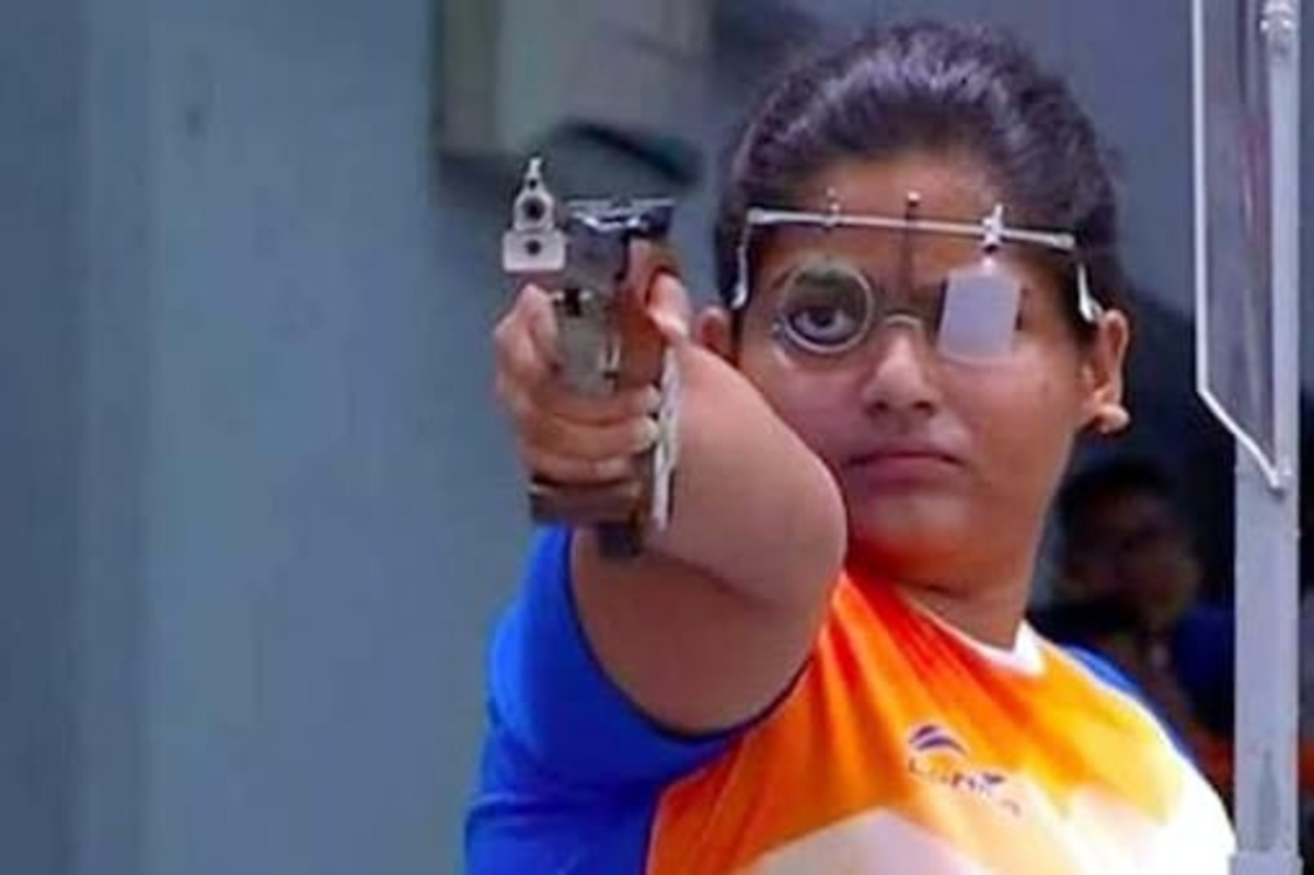 मराठमोळ्या राही सरनोबतचा ऐतिहासिक 'निशाणा', शूटिंग वर्ल्ड कपमध्ये पटकावलं गोल्ड मेडल