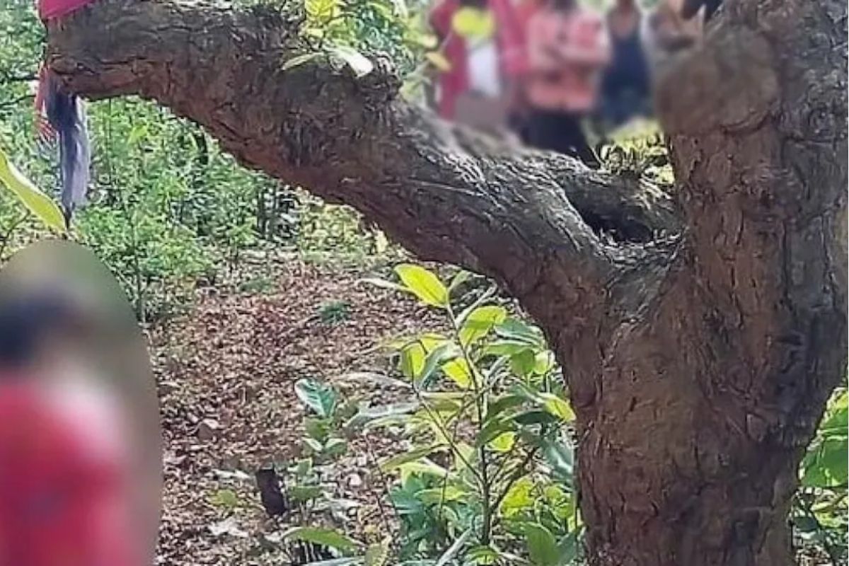 भाजप नेत्याच्या मुलीसोबत घृणास्पद कृत्य; पहिल्यांदा केला बलात्कार, त्यानंतर डोळे काढून झाडावर लटकवला मृतदेह