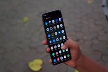 तुमचा Smartphone स्लो झालाय? WhatsApp च्या या दोन ट्रिक फॉलो कराच