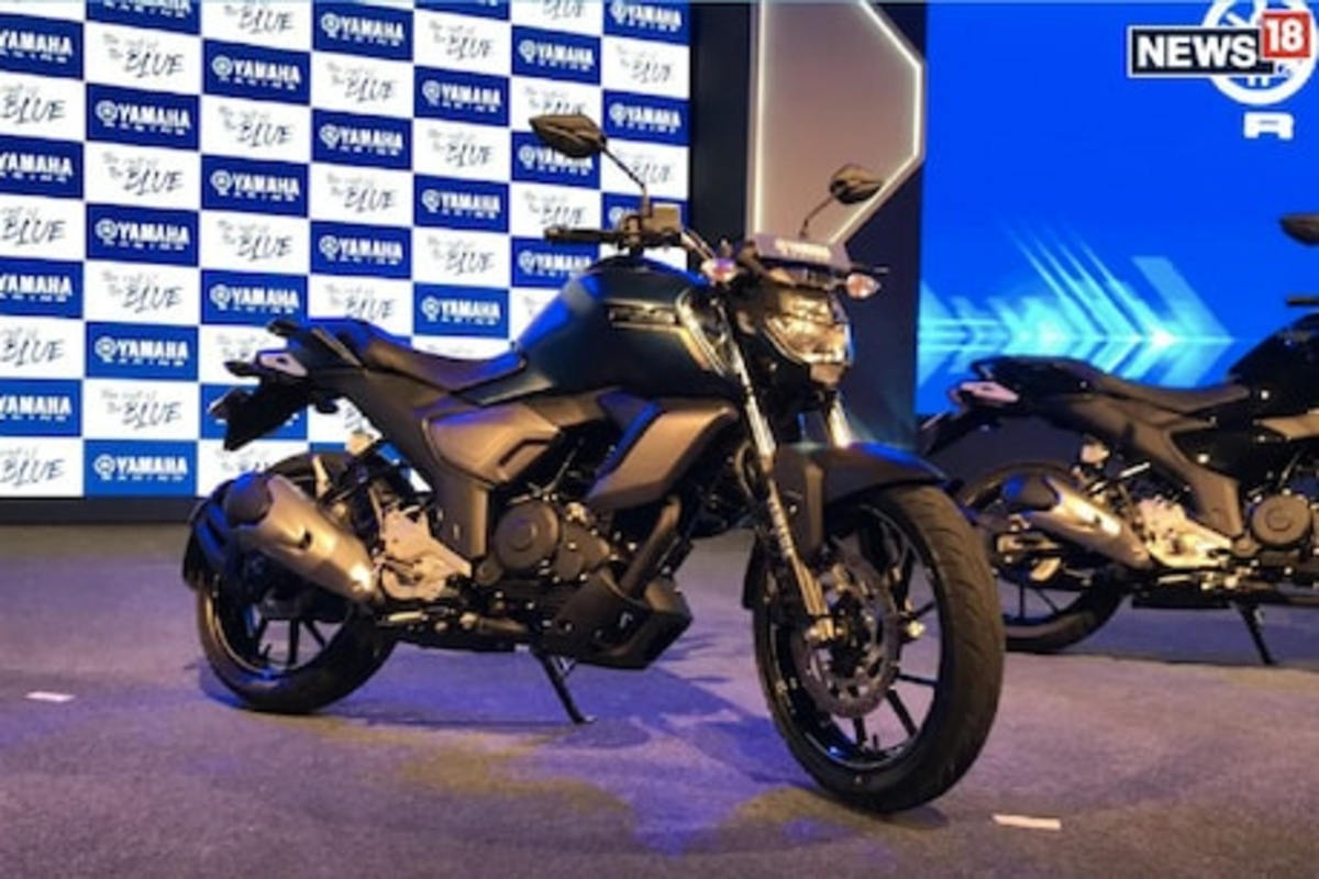 Yamaha प्रेमींसाठी खुशखबर, या दोन धमाकेदार बाईकच्या किंमतीत मोठी घसरण