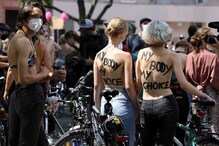 पुरुषांनी घातली ब्रा आणि स्त्रिया टॉपलेस होऊन उतरल्या रस्त्यावर; नेमकं असं काय घडलं जर्मनीमध्ये पाहा PHOTO