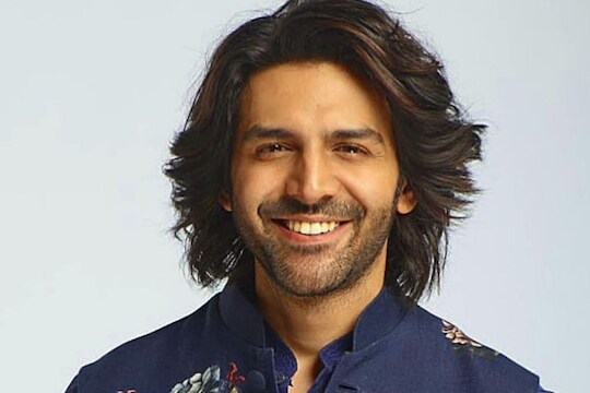 '.... तर नस कापून घेईन' अभिनेता Kartik Aaryan ला चाहतीने दिली धमकी!