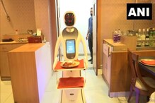 बोला, काय खाणार? रेस्टॉरंटमध्ये आता रोबो घेतायत ऑर्डर, पाहा Photo
