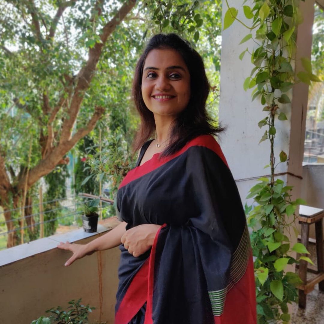 काहीच महिण्यांपूर्वी प्रसिद्ध दिंवगत दिग्दर्शिका सुमित्रा भावे यांच्या दिठी या चित्रपटात ती दिसली होती.