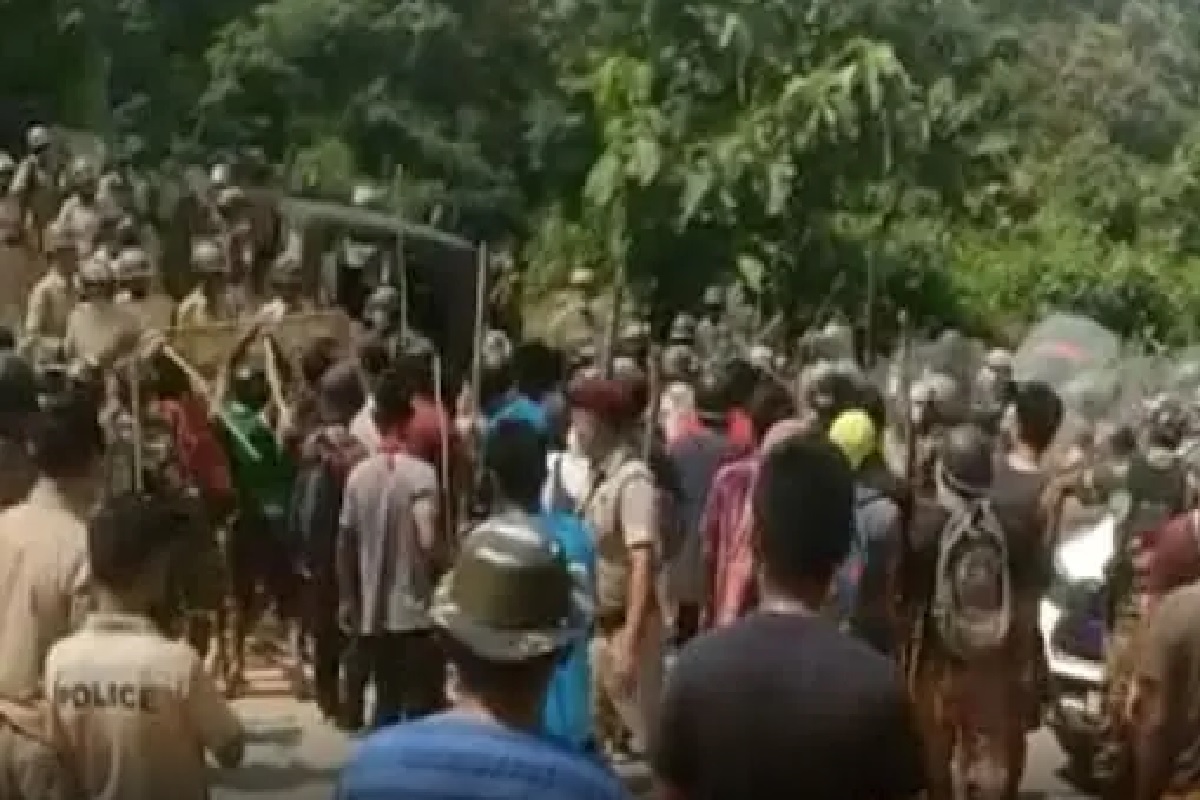 आसाम आणि मिझोरामच्या सीमेवर भयंकर हिंसाचार, 6 पोलीस शहीद